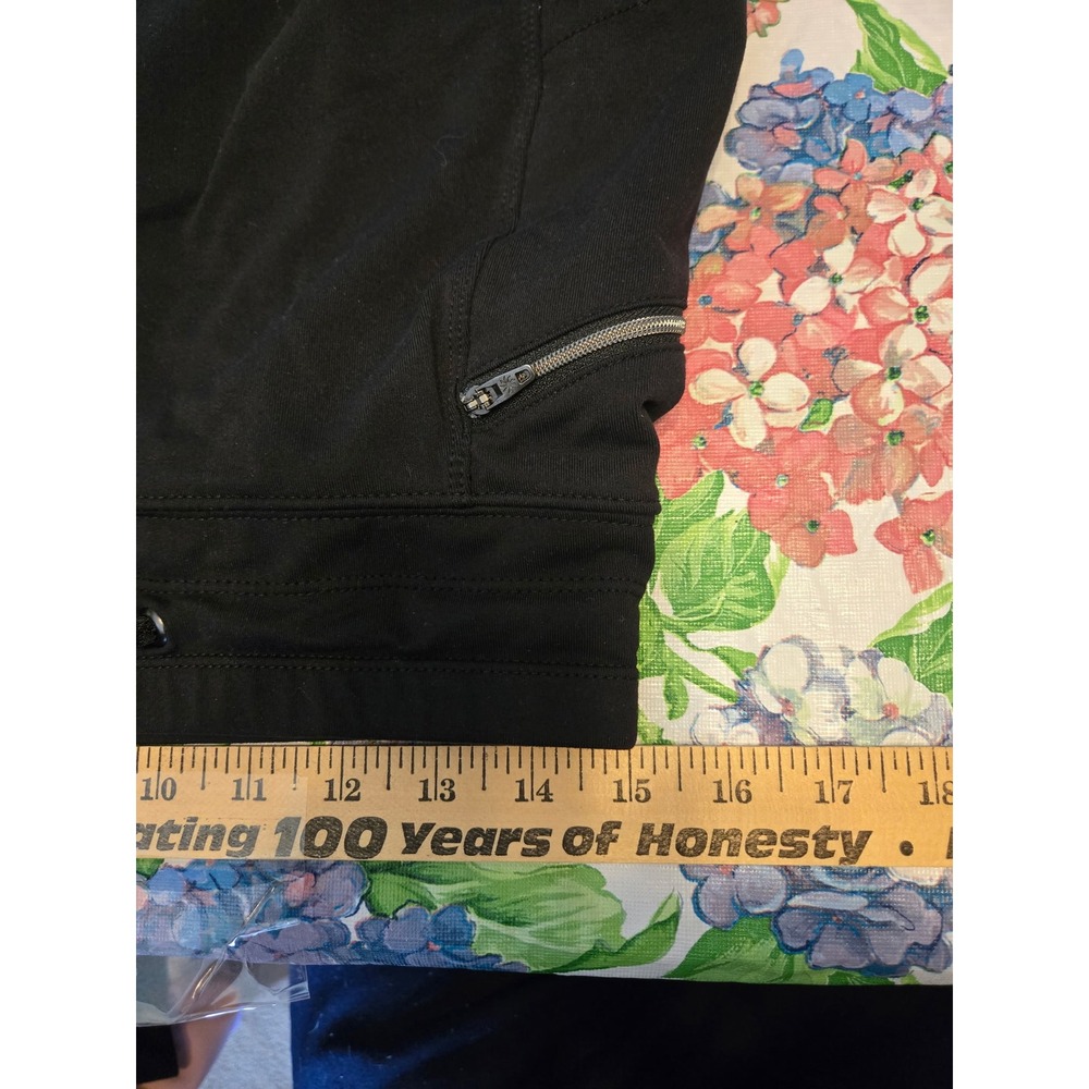 Athleta Metro Skirt Skort Womens S Black Activewear Pockets Gorpcore Tennis Golf - Picture 12 of 12